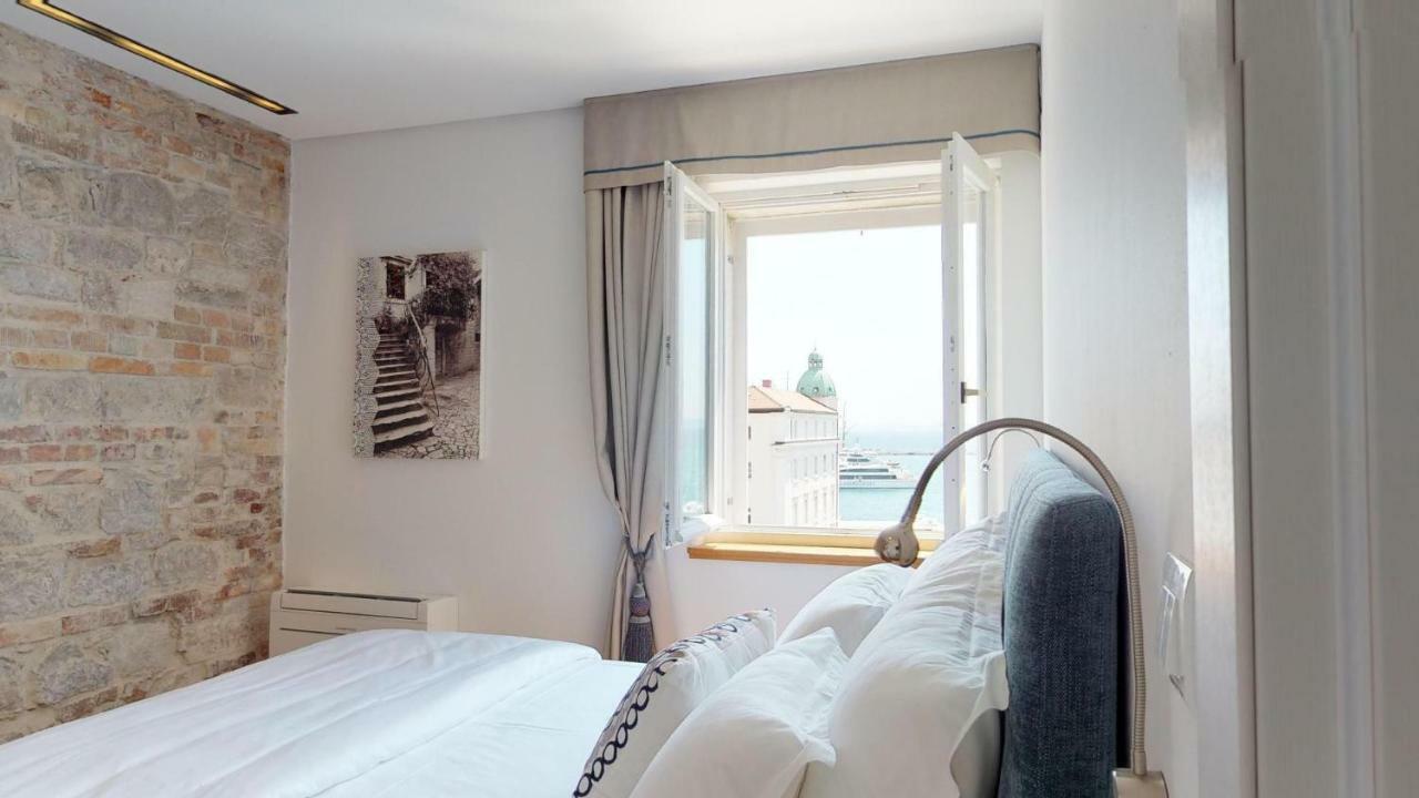 Riva Apartments สปลิท ภายนอก รูปภาพ